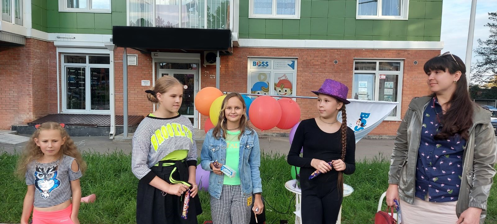 IMG-d9368f4ab3cf09206b859b63f1c184c5-V